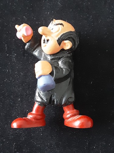 Gargamel böser zauberer gegen - gargamel,